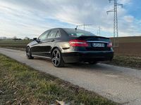 Gebraucht Mercedes E350 231 PS (169 kW) 2009 Schwarz Limousine