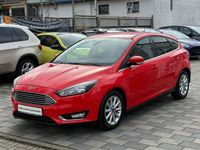 Gebraucht Ford Focus Titanium 125 PS (91 kW) 2018 Rot Limousine