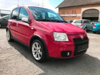 Używany Fiat Panda 101 KM (74 kW) 2010 Czerwony Hatchback