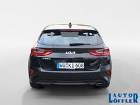 Gebraucht Kia Ceed 101 PS (74 kW) 2025 Zilinaschwarz Kleinwagen