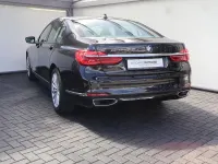 Gebraucht BMW 730 Shadowline 265 PS (194 kW) 2018 Black sapphire metallic Limousine