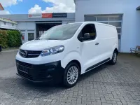 Gebraucht Opel Vivaro-e Combi Edition 144 PS (105 kW) 2022 Weiß Van / Kleinbus