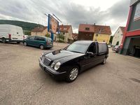 Gebraucht Mercedes E270 Elegance 170 PS (125 kW) 2001 Schwarz Kombi