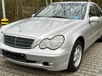 Gebraucht Mercedes C180 Classic 143 PS (105 kW) 2002 Silber Limousine