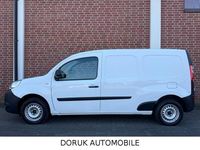 Gebraucht Renault Kangoo 95 PS (69 kW) 2020 Weiß Van / Kleinbus