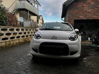 Second-hand Citroën C1 68 CP (50 kW) 2011 Alb Hatchback