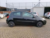 Gebraucht Renault Clio III 75 PS (55 kW) 2011 Schwarz Kleinwagen
