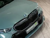 Gebraucht BMW i5 M Sport 250 kW (340 PS) 2024 Grün Kombi