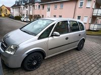 Gebraucht Opel Meriva 105 PS (77 kW) 2004 Silber Van / Kleinbus