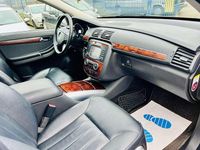 Gebraucht Mercedes R320 224 PS (164 kW) 2006 Obsidianschwarz  metalliclack Van / Kleinbus