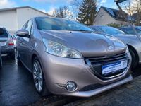 Gebraucht Peugeot 208 Allure 120 PS (88 kW) 2012 Grau Kleinwagen