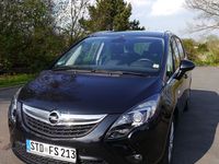 Gebraucht Opel Zafira Tourer Innovation 165 PS (121 kW) 2014 Schwarz metallic Van / Kleinbus