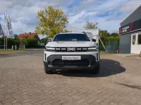 Neu Dacia Duster Essentiel 101 PS (74 kW) 2025 Weiß (arktisweiß) SUV