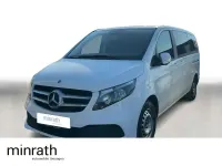 Gebraucht Mercedes V220 163 PS (119 kW) 2022 Weiß Van / Kleinbus