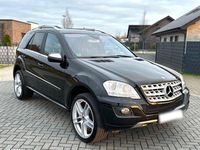 Gebraucht Mercedes ML320 226 PS (166 kW) 2008 Schwarz SUV