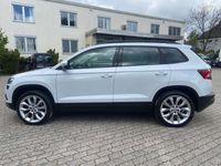 gebraucht Skoda Karoq STYLE 2.0 Tdi 4x4 DSG LED Navi PDC Alu 19"