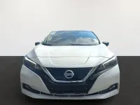 Gebraucht Nissan Leaf N-Connecta 110 kW (150 PS) 2019 White/black Kleinwagen