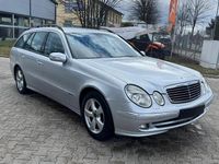 Gebraucht Mercedes E220 150 PS (110 kW) 2005 Silber Kombi