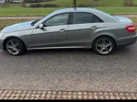 Gebraucht Mercedes E300 Avantgarde 231 PS (169 kW) 2011 Silber Limousine