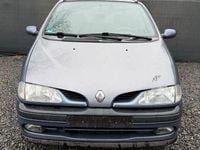 Gebraucht Renault Scénic 107 PS (78 kW) 1999 Violet Van / Kleinbus