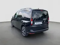 Gebraucht VW Caddy 102 PS (75 kW) 2022 Schwarz (schwarz) Van / Kleinbus