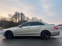 Gebraucht Mercedes E250 Avantgarde 204 PS (150 kW) 2009 Limousine