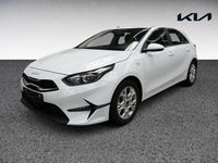 Gebraucht Kia Ceed 140 PS (102 kW) 2024 (wd) cararraweiss Kleinwagen