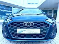 Gebraucht Audi A3 Basis 116 PS (85 kW) 2023 Blau Limousine