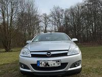 Gebraucht Opel Astra Cosmo 140 PS (102 kW) 2007 Silber