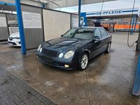 Gebraucht Mercedes E220 150 PS (110 kW) 2003 Limousine