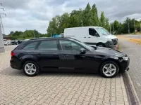 Gebraucht Audi A4 Sport 122 PS (89 kW) 2019 Schwarz Kombi