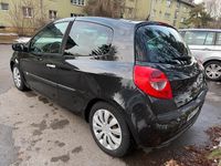 Gebraucht Renault Clio III 101 PS (74 kW) 2007 Schwarz Kleinwagen
