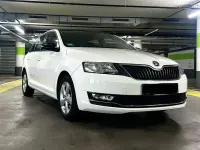 Gebraucht Skoda Rapid Active 110 PS (80 kW) 2018 Kleinwagen