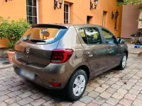 Gebraucht Dacia Sandero 90 PS (66 kW) 2017 Braun Limousine