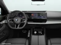 Gebraucht BMW 520 M Sport 190 PS (139 kW) 2025 Blau Limousine