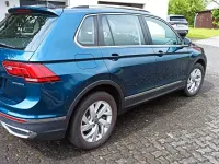 Gebraucht VW Tiguan Elegance 245 PS (180 kW) 2022 Blau SUV