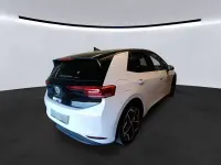 Gebraucht VW ID.3 Pro Performance 150 kW (204 PS) 2023 Weiß Kleinwagen
