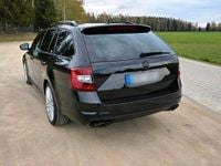 Gebraucht Skoda Octavia RS 184 PS (135 kW) 2020 Schwarz Kombi