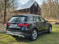 Gebraucht Mercedes GLC200 211 PS (155 kW) 2019 Schwarz  unilack SUV