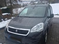 Gebraucht Peugeot Partner 120 PS (88 kW) 2015 Grau Van / Kleinbus