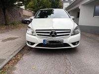 Gebraucht Mercedes B180 109 PS (80 kW) 2014 Van / Kleinbus