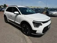 Gebraucht Kia e-Niro Comfort 150 kW (204 PS) 2024 Weiß SUV