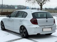 Gebraucht BMW 118 143 PS (105 kW) 2010 Silber Kleinwagen