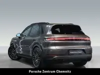 Używany Porsche Cayenne 470 KM (345 kW) 2024 Szary SUV