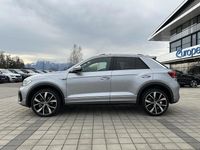 Gebraucht VW T-Roc Pro 150 PS (110 kW) 2023 Pyrit silber metallic/silber SUV