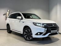 Gebraucht Mitsubishi Outlander P-HEV Plus 203 PS (149 kW) 2017 Weiß SUV