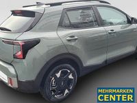 Neu Kia Stonic 101 PS (74 kW) 2026 Grün SUV