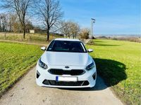 gebraucht Kia Ceed Ceed /Vision 1.4 T-GDI Carraraweiß Navi Sitzheizung