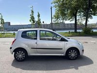 Gebraucht Renault Twingo Authentique 58 PS (42 kW) 2009 Kleinwagen