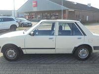 Gebraucht Mazda 323 60 PS (44 kW) 1983 Weiß Limousine